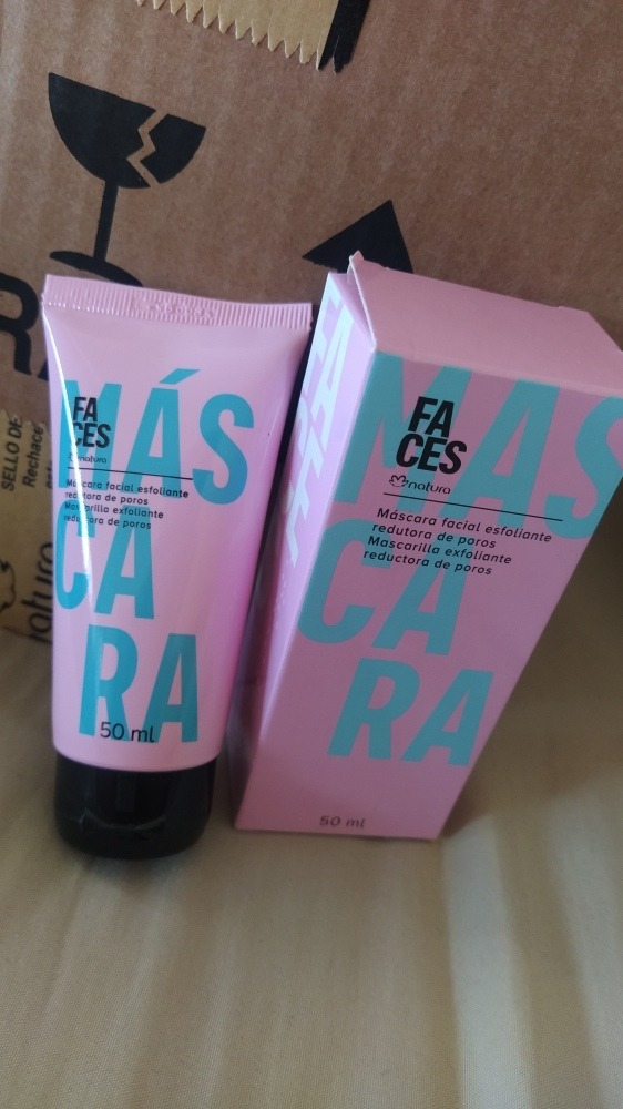 Máscara Facial Exfoliante Reductora De Poros Natura Faces Grasa